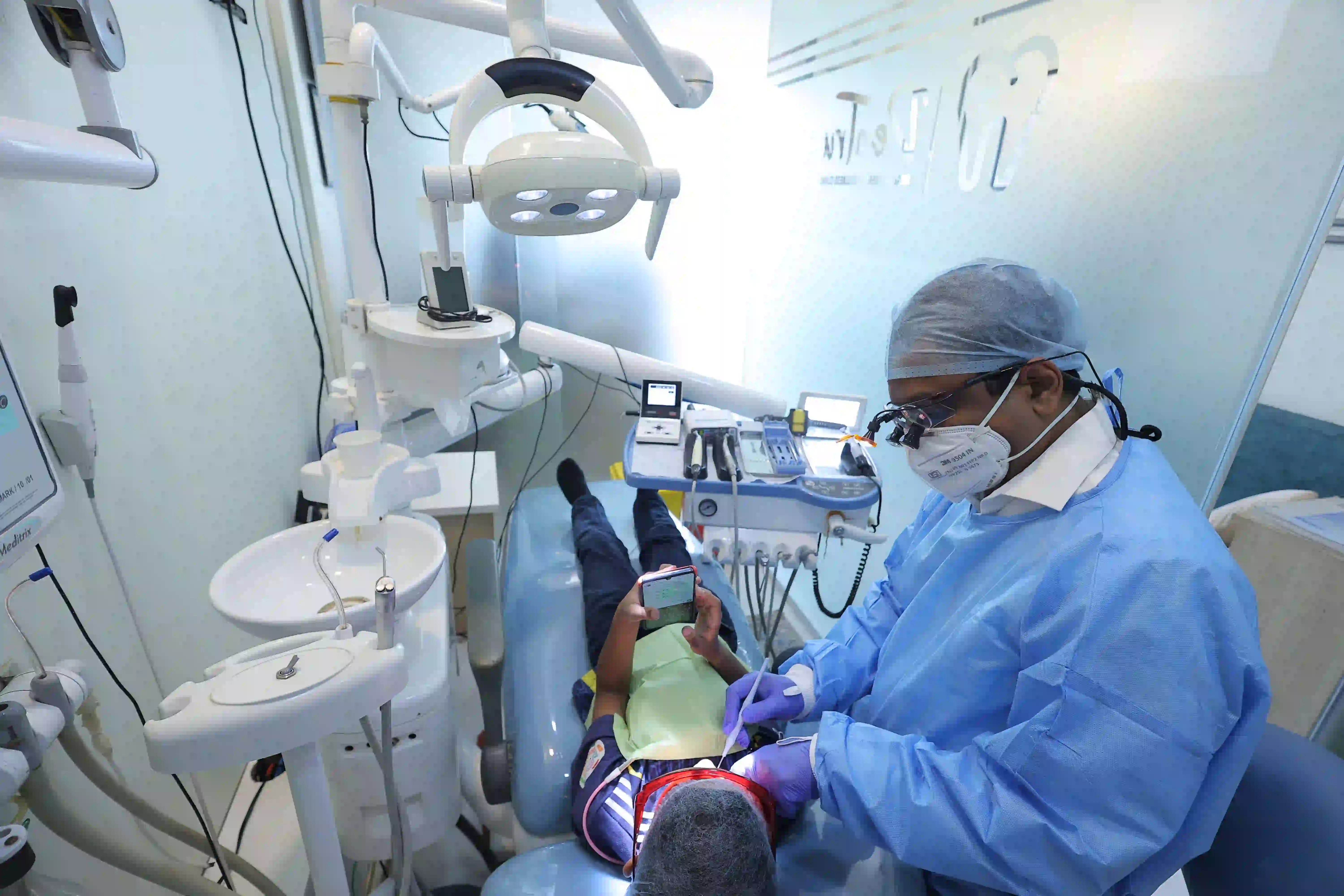 Modern dental treatment room at DenTru clinic